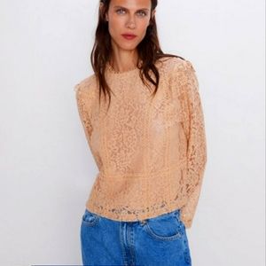 ZARA EMBROIDERED TOP CREAM SIZE SMALL WOMENS